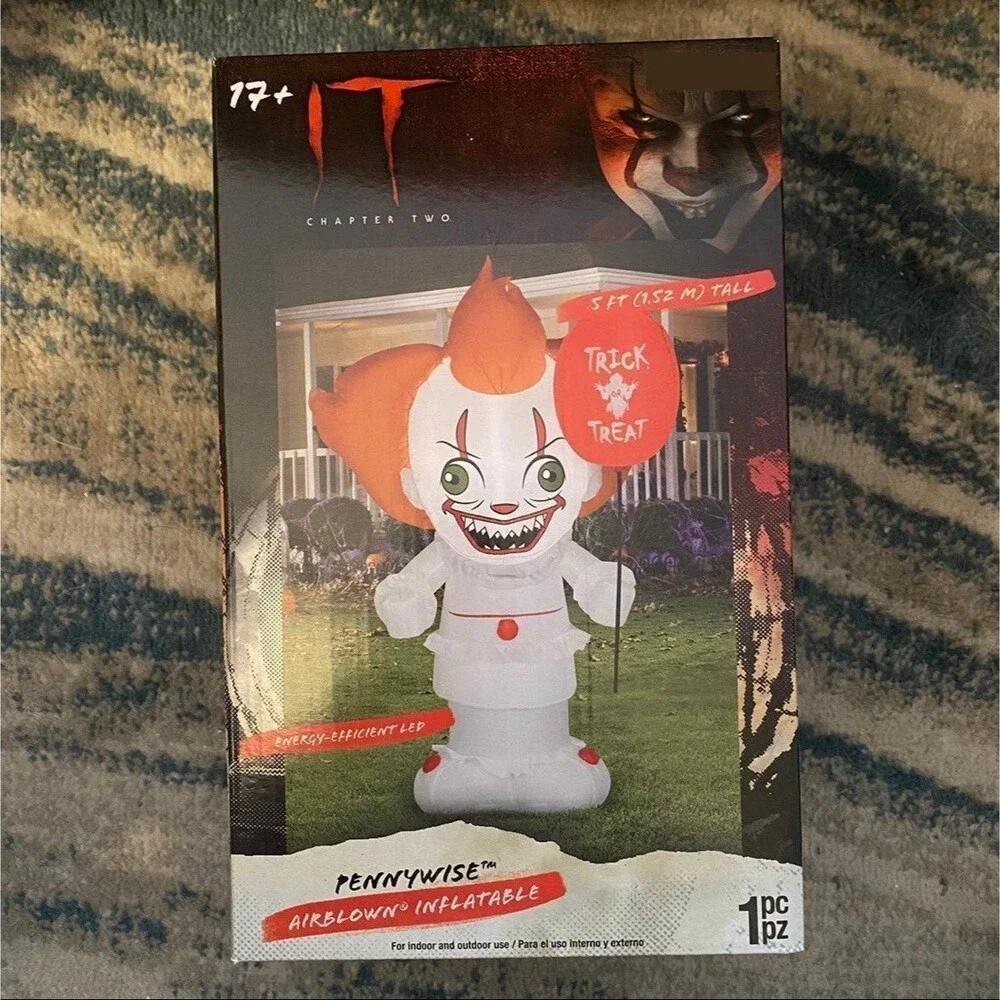 5ft Pennywise IT with Red Balloon Halloween Airblown Inflatable